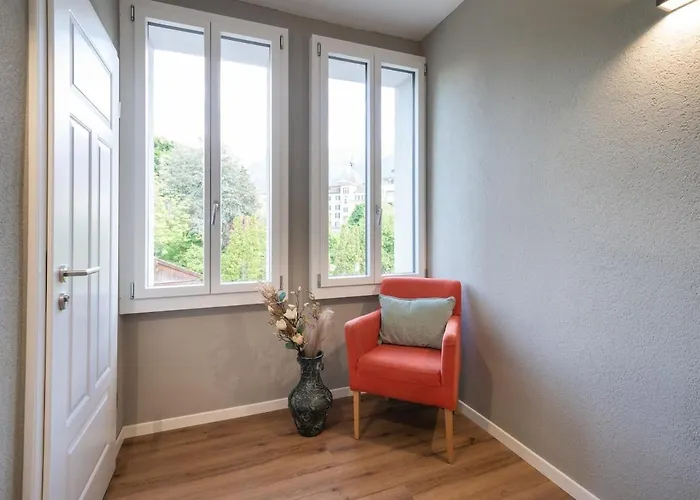 Betweenlakes 1st Floor East Interlaken